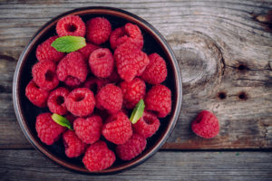 freshpoint-produce-101-berries-raspberries