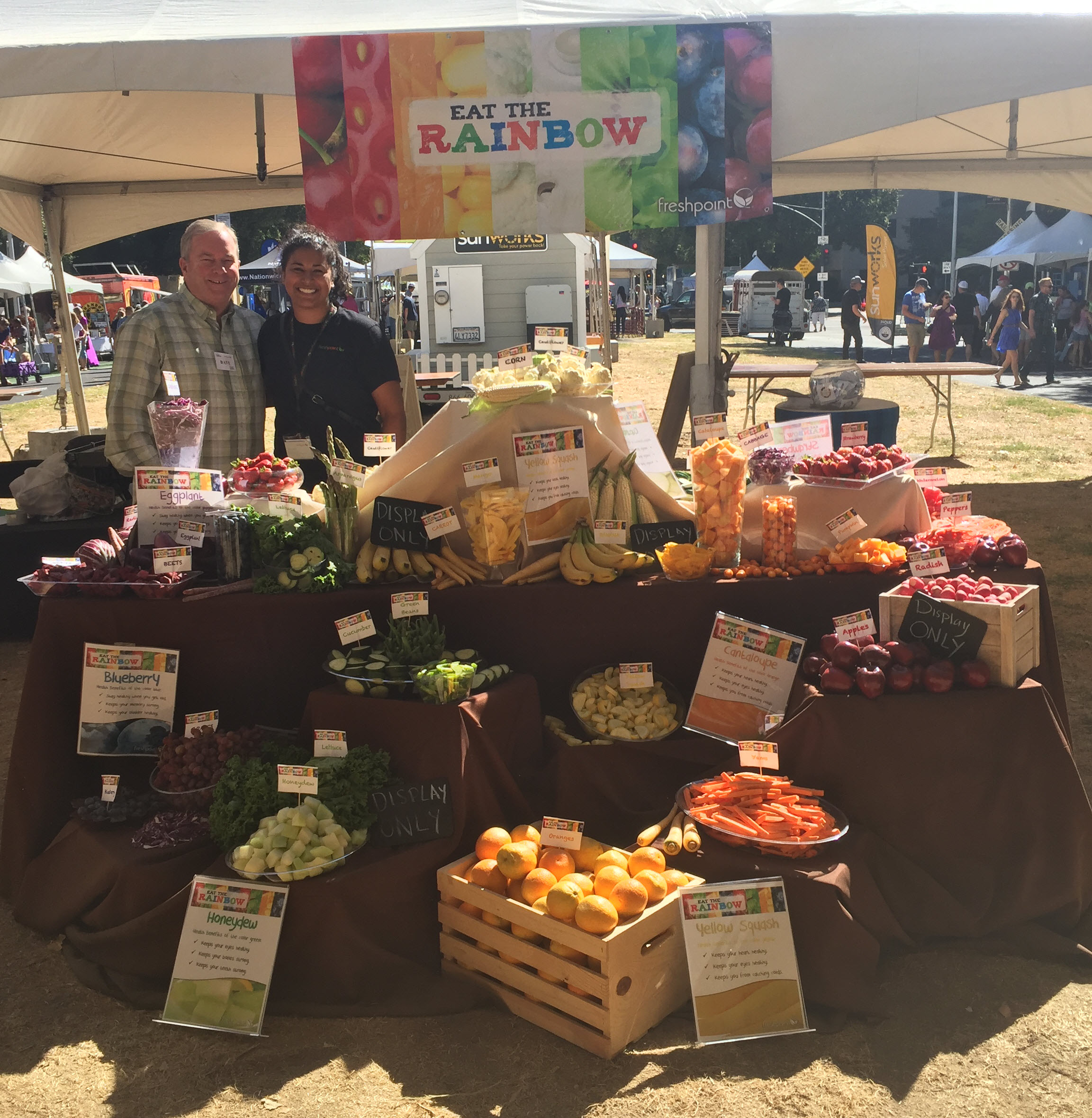 David Normoyle - Martha Gonzalez with Eat The Rainbow Display—FreshPoint Central California
